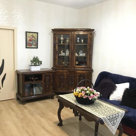 Newly Renovated House Apartment Tbilisi ภายนอก รูปภาพ