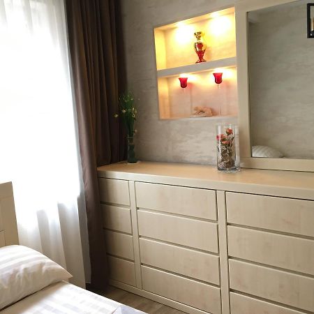 Newly Renovated House Apartment Tbilisi ภายนอก รูปภาพ