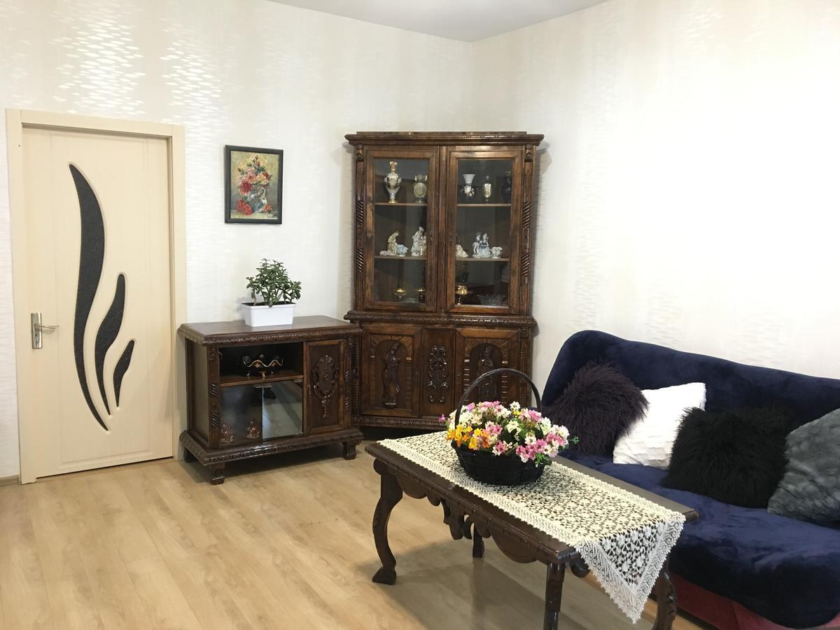 Newly Renovated House Apartment Tbilisi ภายนอก รูปภาพ