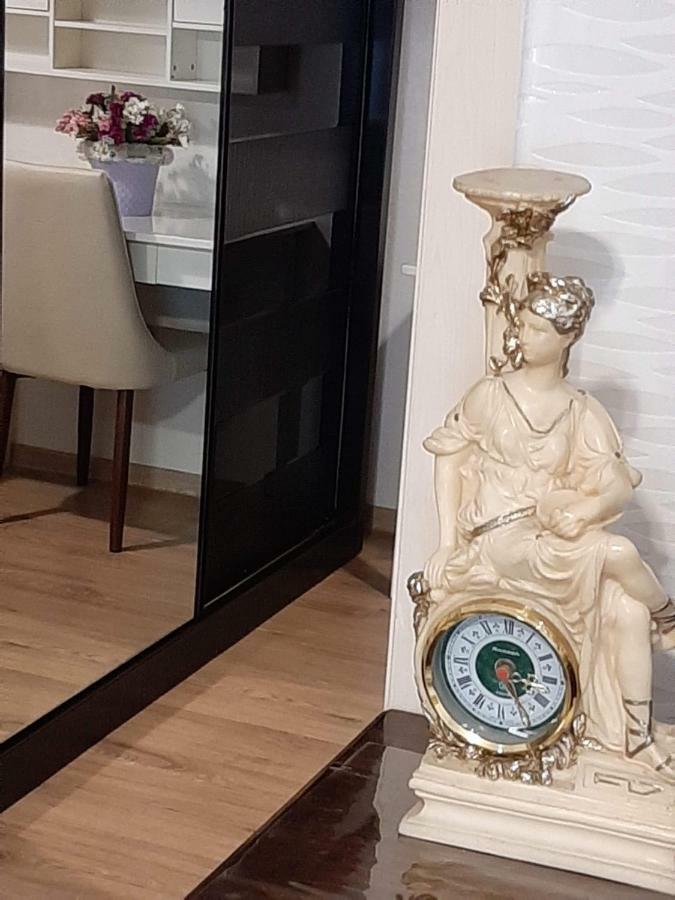 Newly Renovated House Apartment Tbilisi ภายนอก รูปภาพ