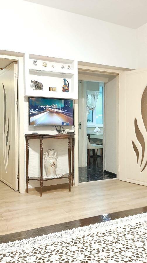 Newly Renovated House Apartment Tbilisi ภายนอก รูปภาพ