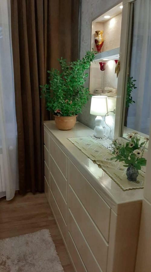 Newly Renovated House Apartment Tbilisi ภายนอก รูปภาพ